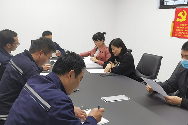 Двоє співробітників Boda з честю вступили до Комуністичної партії Китаю.